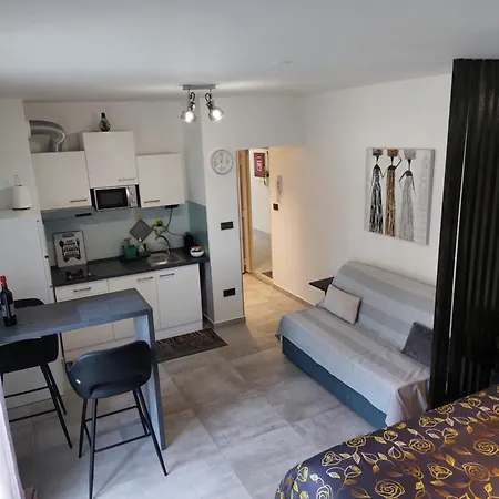Apartment Stefan 1 *